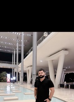 Ehsaan - Male escort in Al Manama Photo 2 of 3