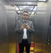 Eiad - Male escort in Dubai