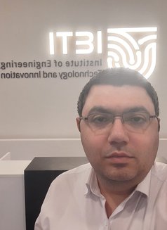 Eiad - Male escort in Dubai Photo 1 of 3