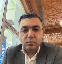 Eiad - Male escort in Dubai Photo 3 of 3