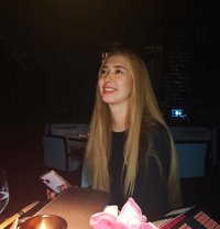 Eigh - escort in Singapore