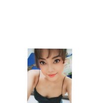 Eily - escort in Bali