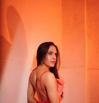 Eira Khan - Transsexual escort in Mumbai
