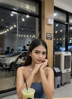 Eirabella - Transsexual escort in Manila Photo 3 of 6