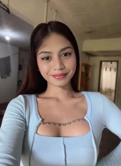 eirabellaWhiteShower - Acompañantes transexual in Manila Photo 6 of 8