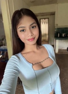eirabellaWhiteShower - Acompañantes transexual in Manila Photo 7 of 8