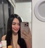 Eizel Geron - escort in Manila Photo 3 of 7