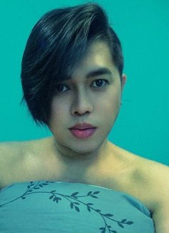 EJay - Male escort in Riyadh Photo 5 of 6