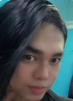 EJay - Male escort in Riyadh Photo 3 of 3