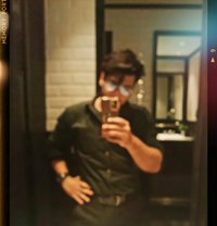 IndependentLy Here. - Male escort in Bangalore Photo 6 of 7