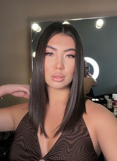 Ekaterina Full Service With Anal - puta in Doha Photo 6 of 8