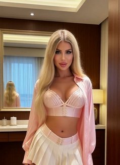 Ekaterina - Acompañantes transexual in Riyadh Photo 15 of 18