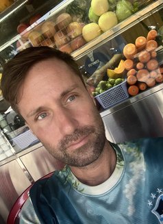 Ekkara woman and couple - Male escort in Ho Chi Minh City Photo 6 of 6