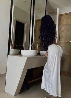 Ela - puta in Phuket Photo 4 of 12