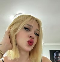 Ela - Acompañantes transexual in İzmir