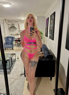 Ela - Acompañantes transexual in İzmir Photo 9 of 10