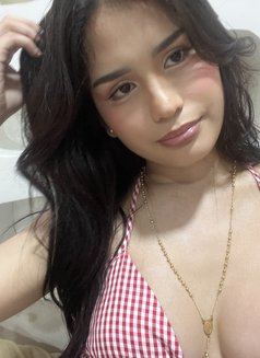 Elai - Transsexual escort in Manila Photo 6 of 8