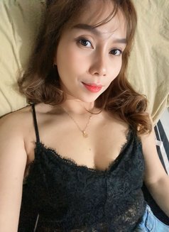 Elaine - puta in Makati City Photo 1 of 5