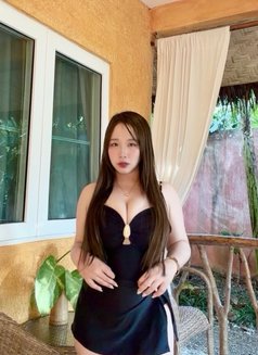 Elaine - escort in Tokyo Photo 6 of 8