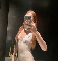 Elaine Content/Cumshow/Meet - Transsexual escort in Manila Photo 5 of 9