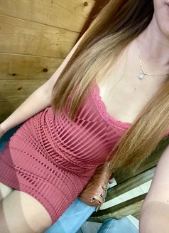 Elaine Garcia - Acompañantes transexual in Manila Photo 6 of 6