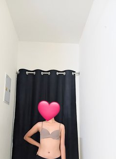Elara, Independent Escort Northeast - escort in New Delhi Photo 1 of 5