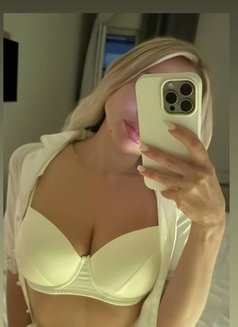 Elara - escort in Bangkok Photo 18 of 20