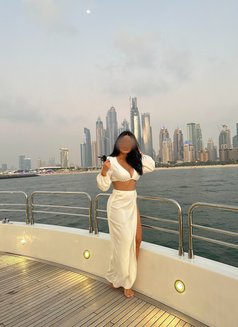 Elara - escort in Dubai Photo 4 of 10