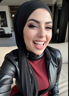 Elcin - escort in İstanbul Photo 1 of 8