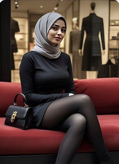 Elcin - escort in İstanbul Photo 5 of 8