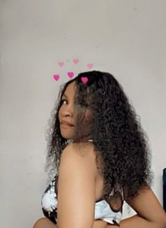 Elegance and Finesse - escort in Muscat Photo 4 of 5