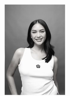 ELEGANCE IN SIMPLICITY - puta in Manila Photo 11 of 12
