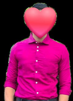 Elegant Male for Selective - Acompañantes masculino in Mumbai Photo 3 of 5