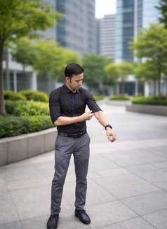 Elegant Male for Selective - Acompañantes masculino in Mumbai Photo 11 of 11