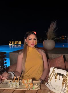 Elena - escort in İstanbul Photo 4 of 17