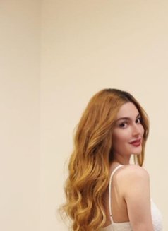 Elena - escort in Muscat Photo 6 of 11