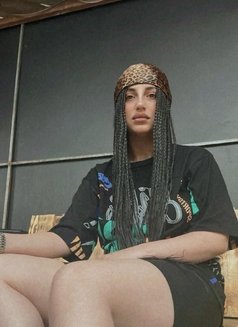 Natali from georgia - escort in Dubai Photo 3 of 4