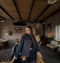 Elena - escort in Tirana