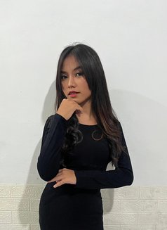 Elena - escort in Bali Photo 9 of 9