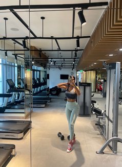 Elena - escort in Dubai Photo 7 of 8