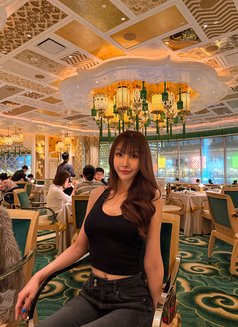 Elena Lin - escort in Tokyo Photo 17 of 20