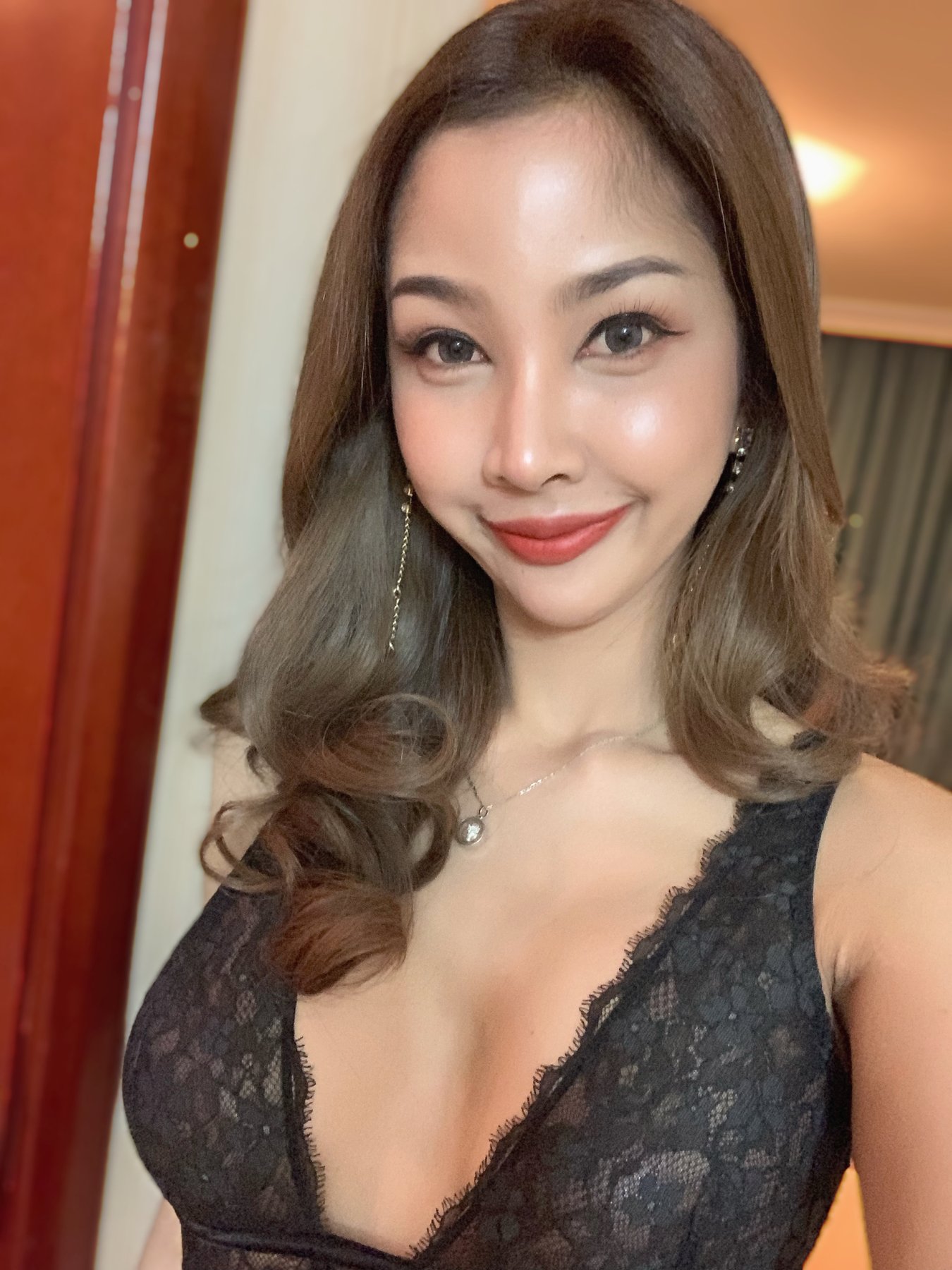 Elena Lin in Hongkong, escort in Hong Kong