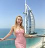 Elena Love - puta in Abu Dhabi Photo 3 of 15