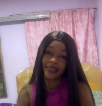 Elena - puta in Abuja