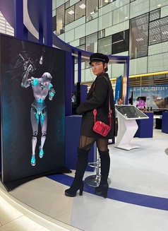 Elena - escort in Hong Kong Photo 9 of 9