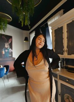 Elena - escort in Hong Kong Photo 3 of 15