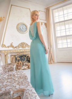 Elena - escort in Saint Petersburg Photo 11 of 24
