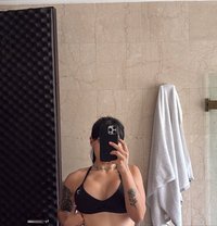 Elena - escort in Berlin