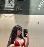 Elena - escort in Munich Photo 1 of 4