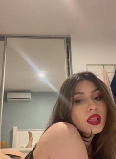 Elhj - puta in Dammam Photo 1 of 1